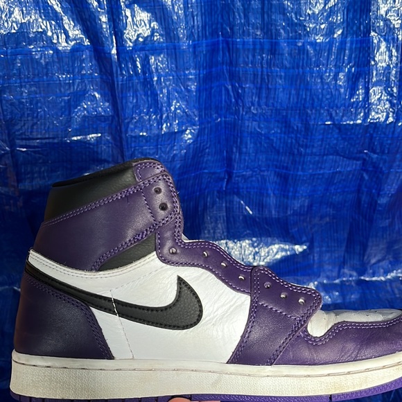 Air Jordan 1 retro high og lightly used good condition price is negotiable - Picture 7 of 9